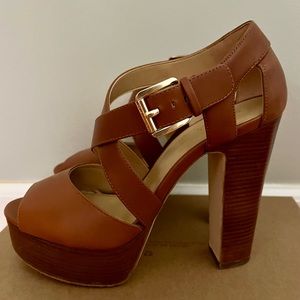 MICHAEL KORS Platform Leather Sandals